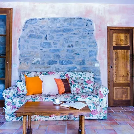 Le Casette Holiday home Petricci